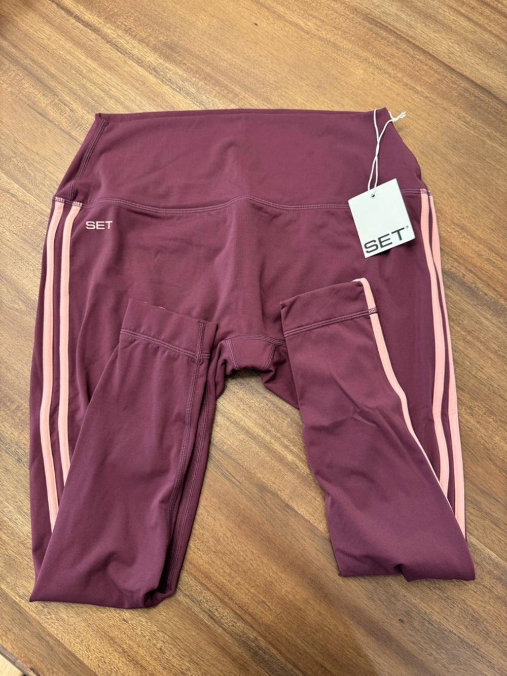 SET Active Breathe strike leggings in Rosebud. Size XL